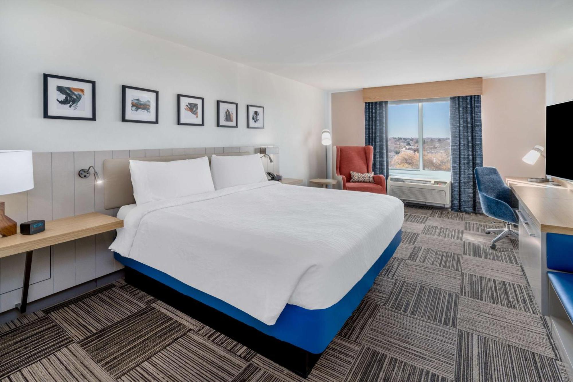 Hilton Garden Inn Albuquerque Uptown Exterior photo