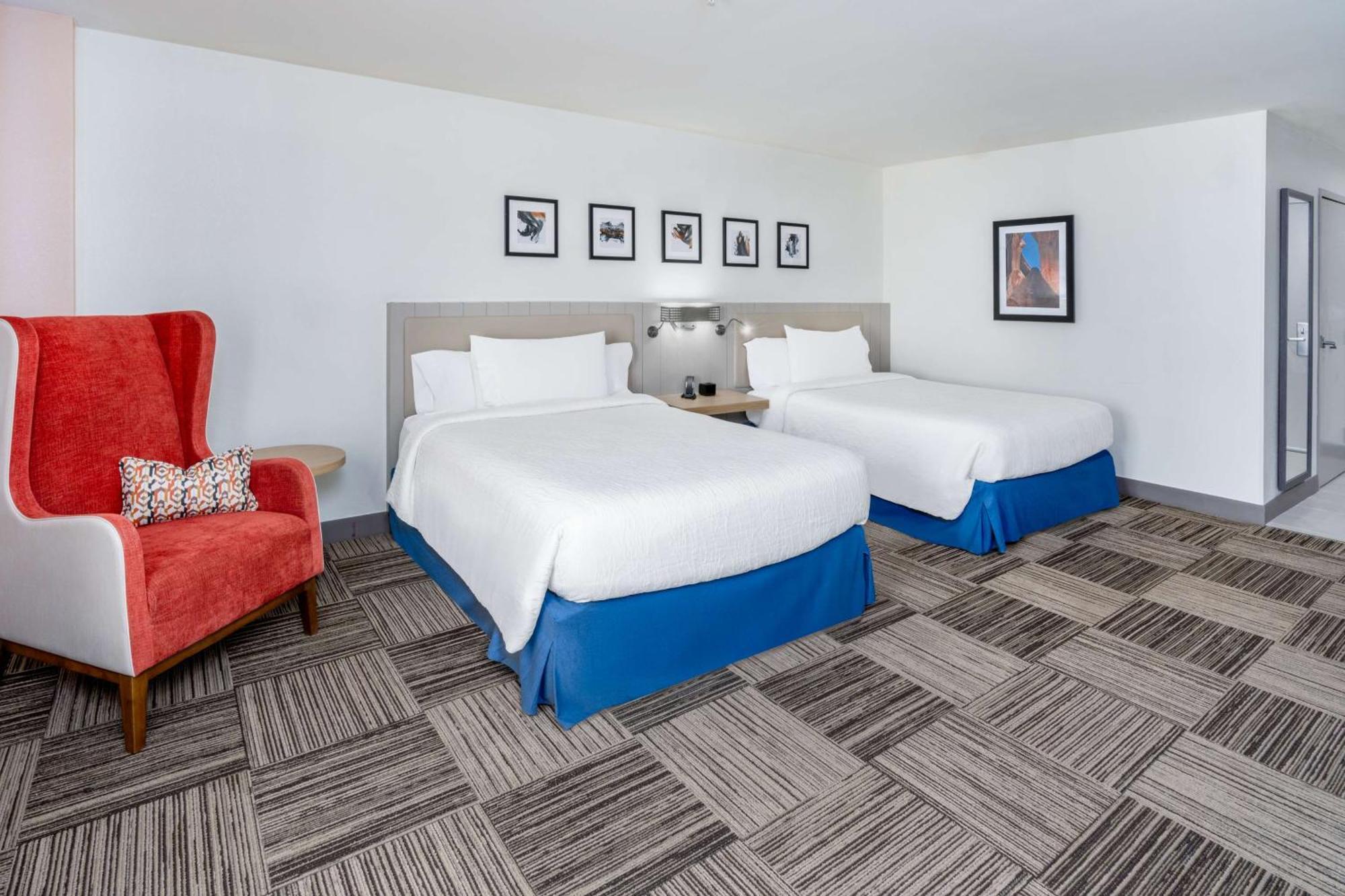 Hilton Garden Inn Albuquerque Uptown Exterior photo