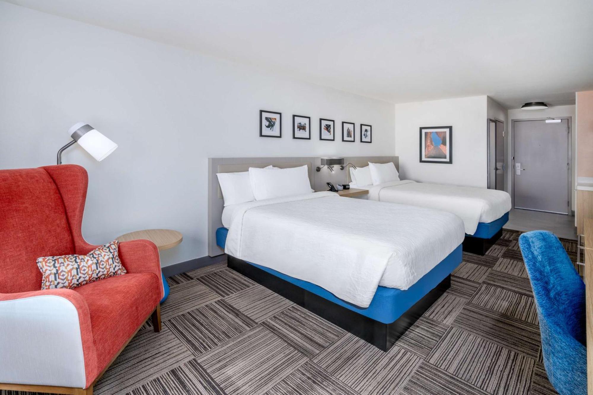 Hilton Garden Inn Albuquerque Uptown Exterior photo